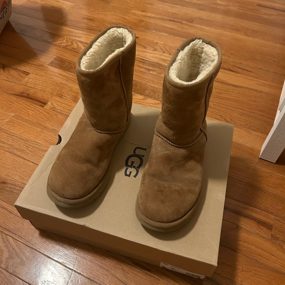 Ugg chestnut brown boots